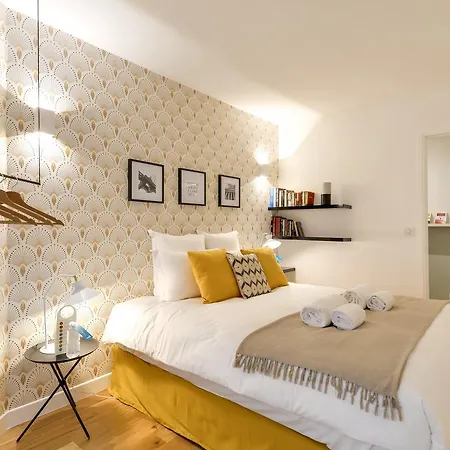 Avec 3 chambre Paris